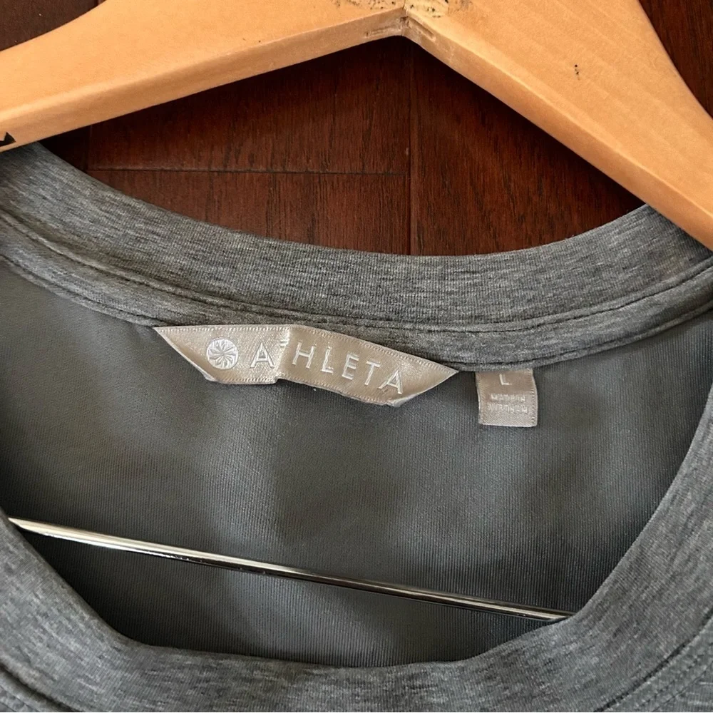 $79 Athleta Modern Sweatshirt Pullover Top Cotton Blend size Large Heather grey